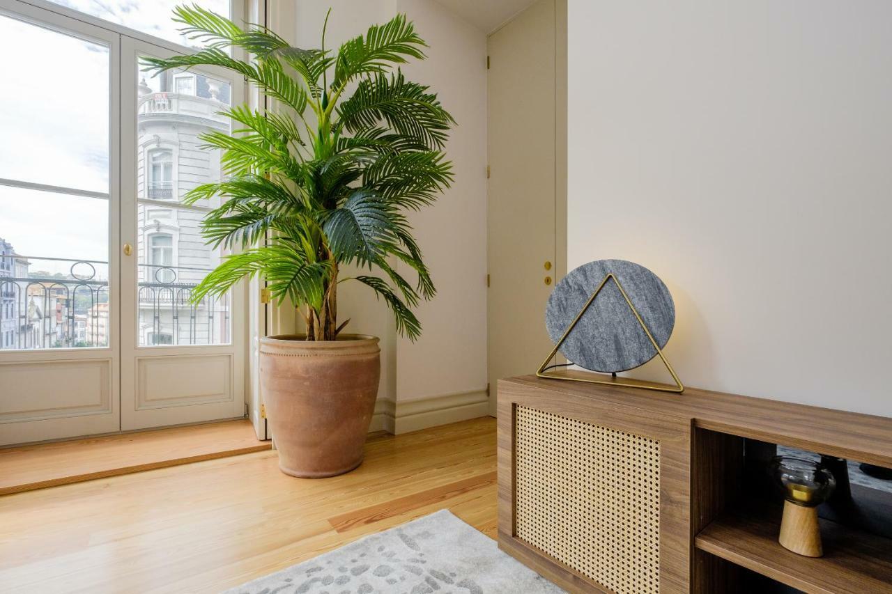 Boutique Rentals-Kihara'S Ribeira Apt With Great Views Porto Kültér fotó