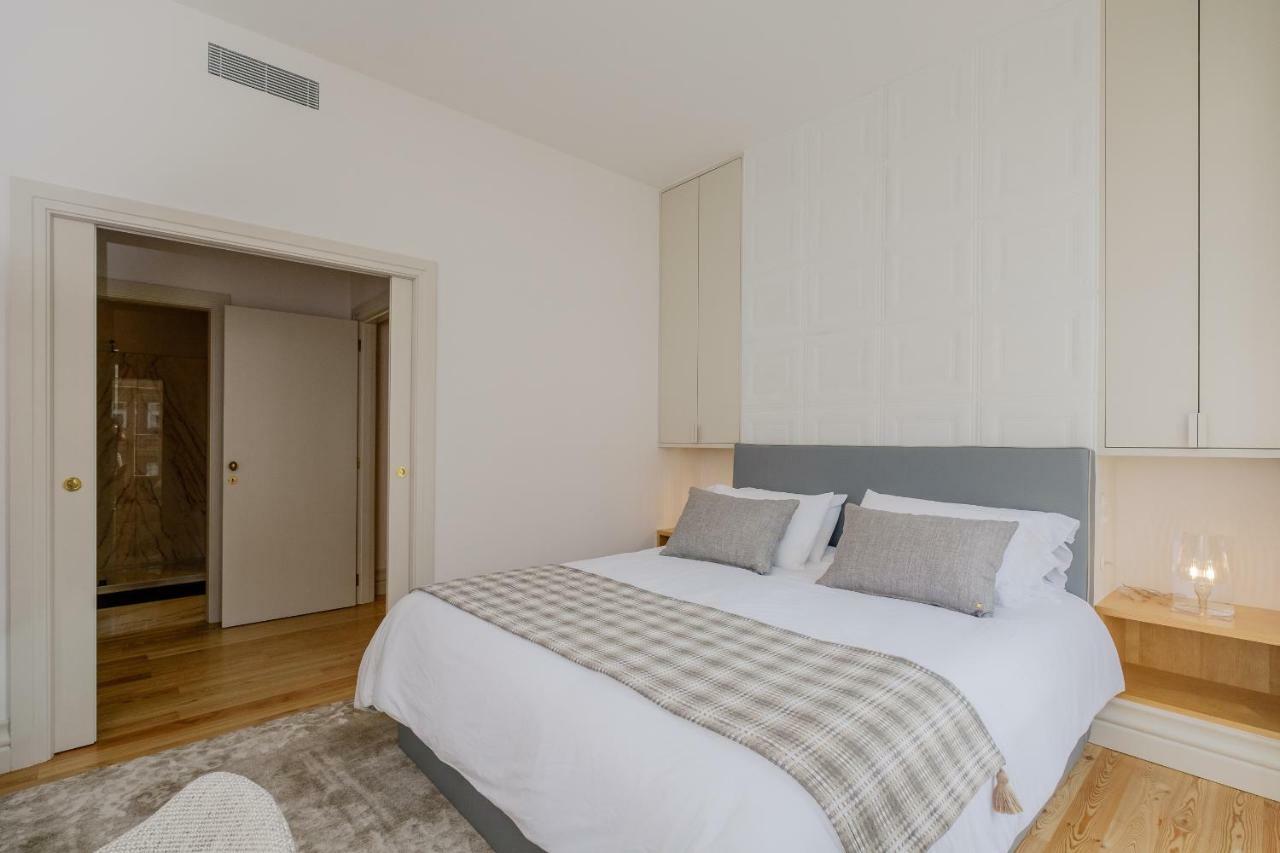 Boutique Rentals-Kihara'S Ribeira Apt With Great Views Porto Kültér fotó
